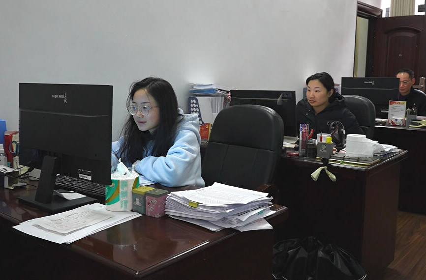 企业服务年行动系列报道丨区财政局：惠企纾困强保障 赋能发展显担当