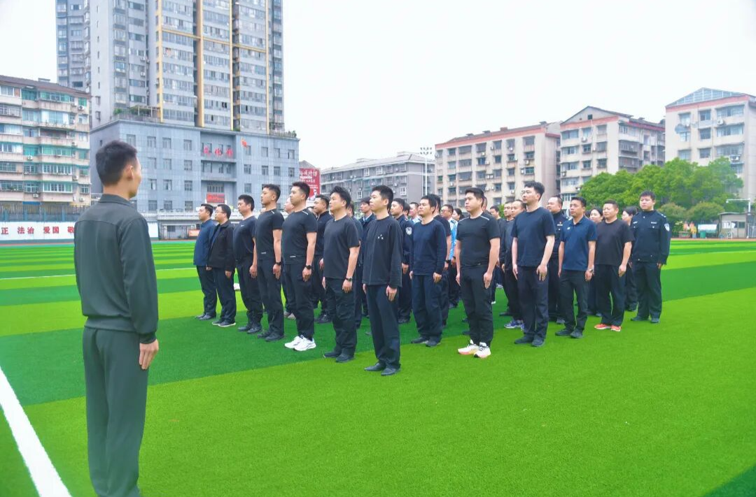 以練鑄魂  以訓(xùn)強(qiáng)能