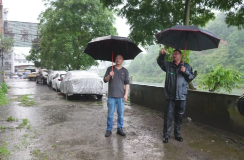 闻“汛”而动 筑牢防汛安全防线