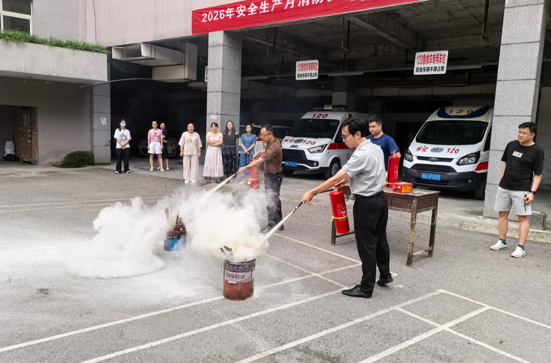 以练促防  守护院区平安线