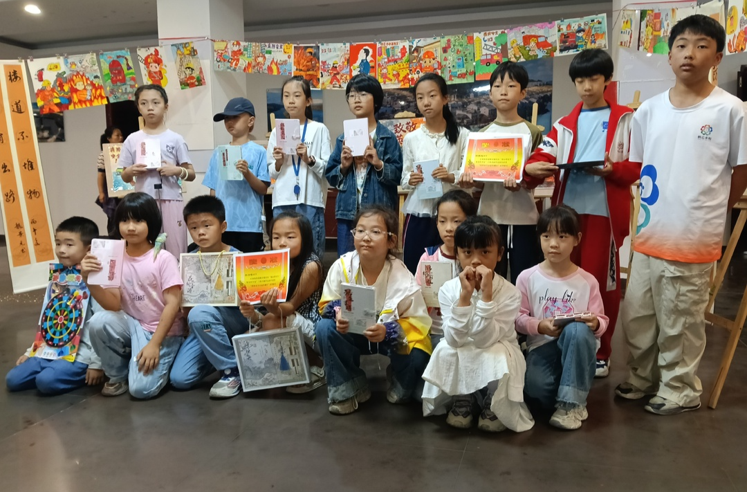 童心绘安全 笔尖传平安