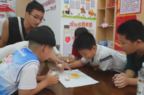 暑期公益成长营正式开课