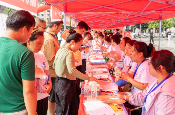 三县联动送岗，跨省协作启新篇