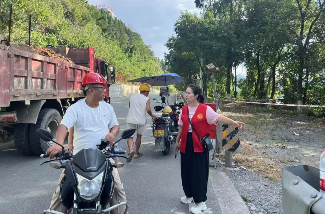 文明祭祀过中元  移风易俗树新风