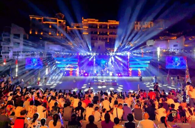 洪江区：“越夜越精彩”正成为文旅闪亮新名片