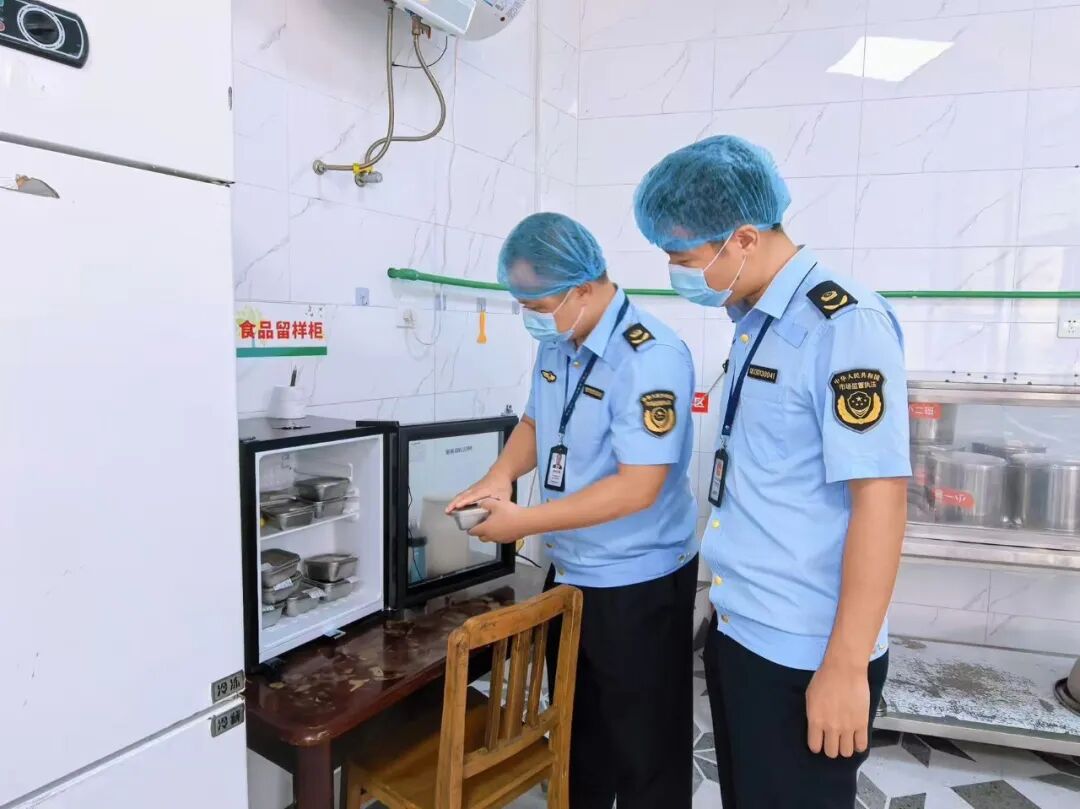 “食” 安护成长！洪江区开展校园食品安全专项检查